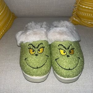 Women’s Grinch Slippers